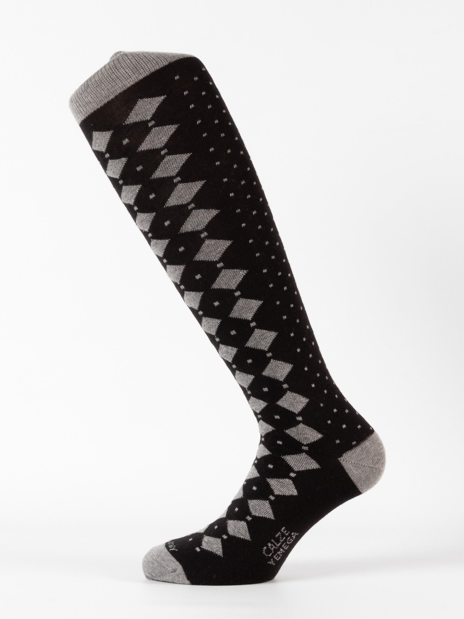 Calza rombi e quadri moda uomo